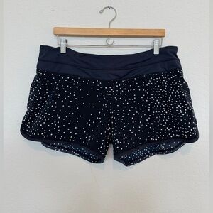 Lululemon Running Shorts Large Navy Blue Mid Rise Polkadot